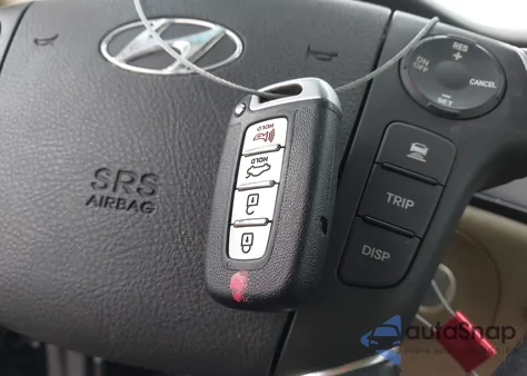 2012 Hyundai Genesis 3.8 z USA, uszkodzony, nr VIN KMHGC4DD9CU169971